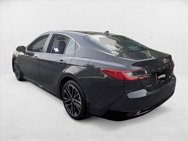 Used 2025 Toyota Camry XLE image 8