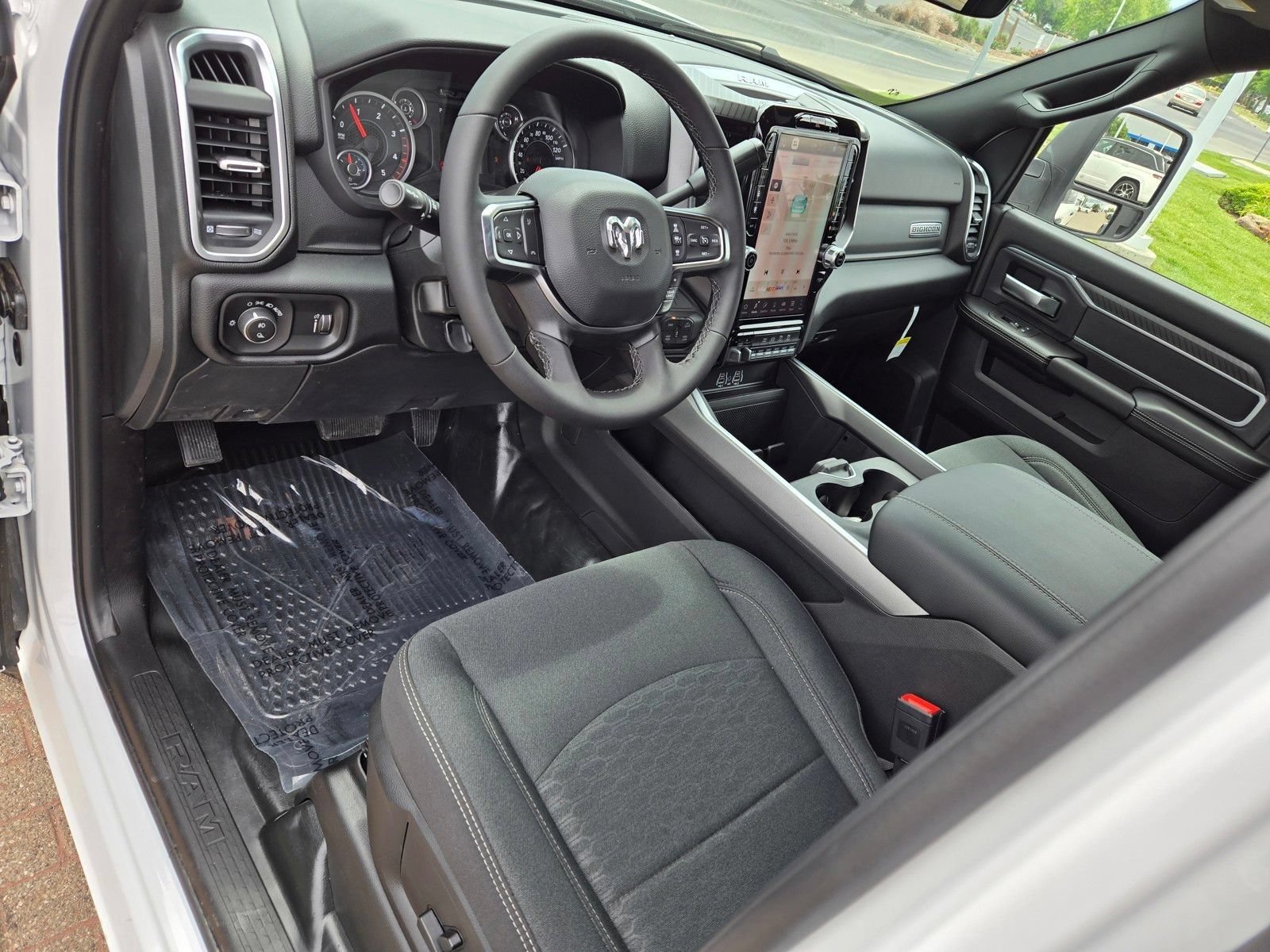 New 2026 RAM 2500 Big Horn AWD/4WD image 12