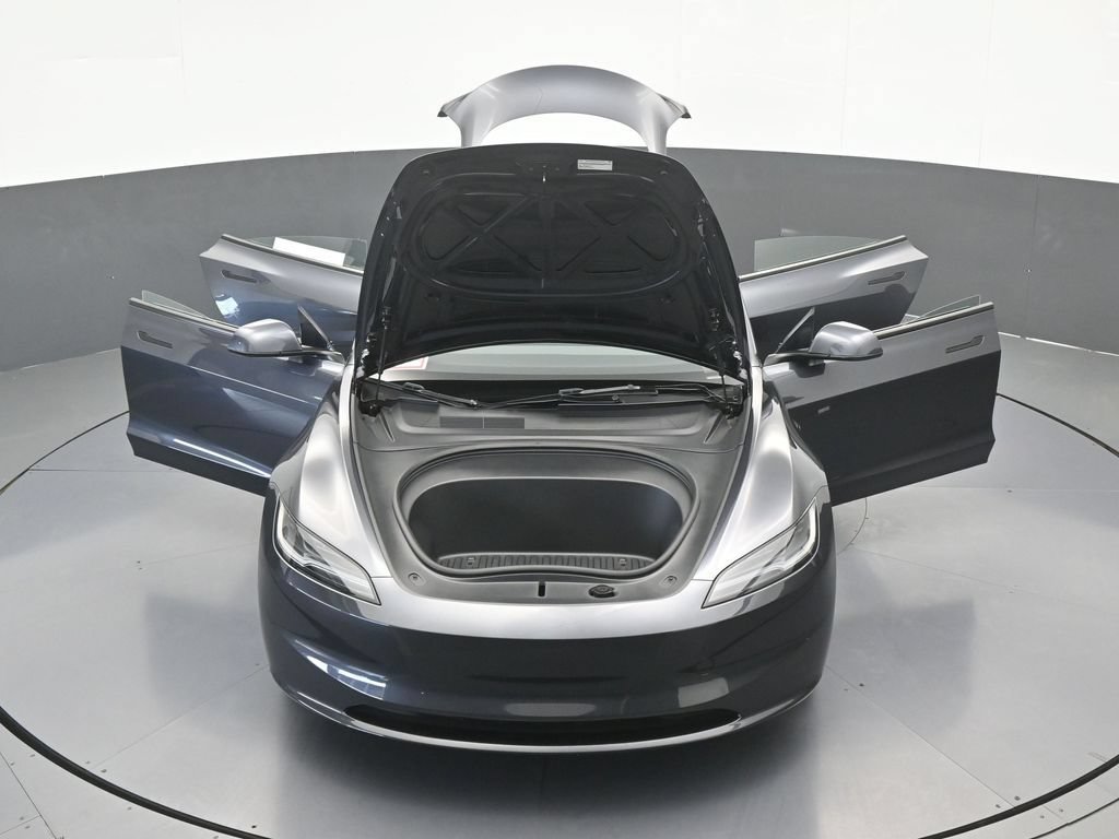 Used 2025 Tesla Model 3 Long Range RWD image 35