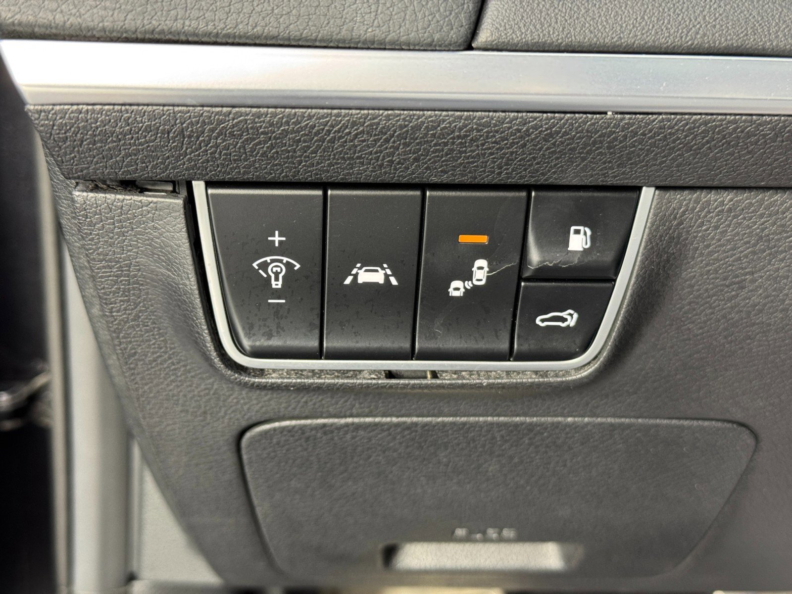 Used 2020 Kia Stinger GT2 image 17