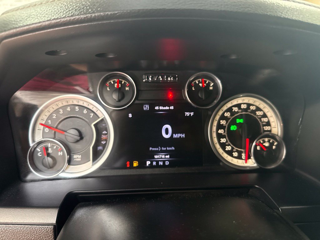 Used 2017 RAM 3500 Laramie w/ Convenience Group AWD/4WD image 24