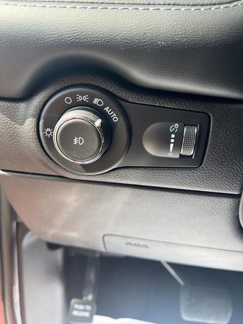 Used 2021 Dodge Durango GT image 19