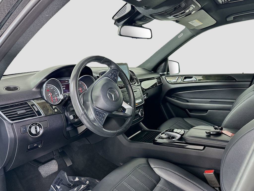 Used 2017 Mercedes-Benz GLE 350 image 4