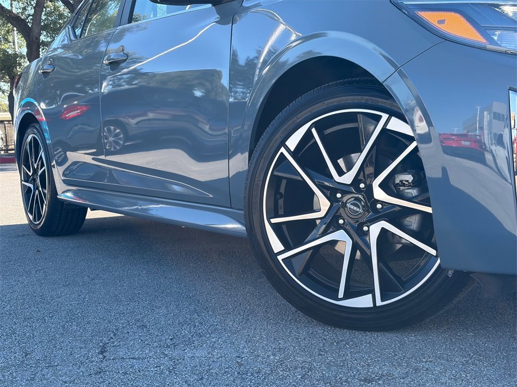 Certified 2024 Nissan Sentra SR w/ SR Premium Package image 2