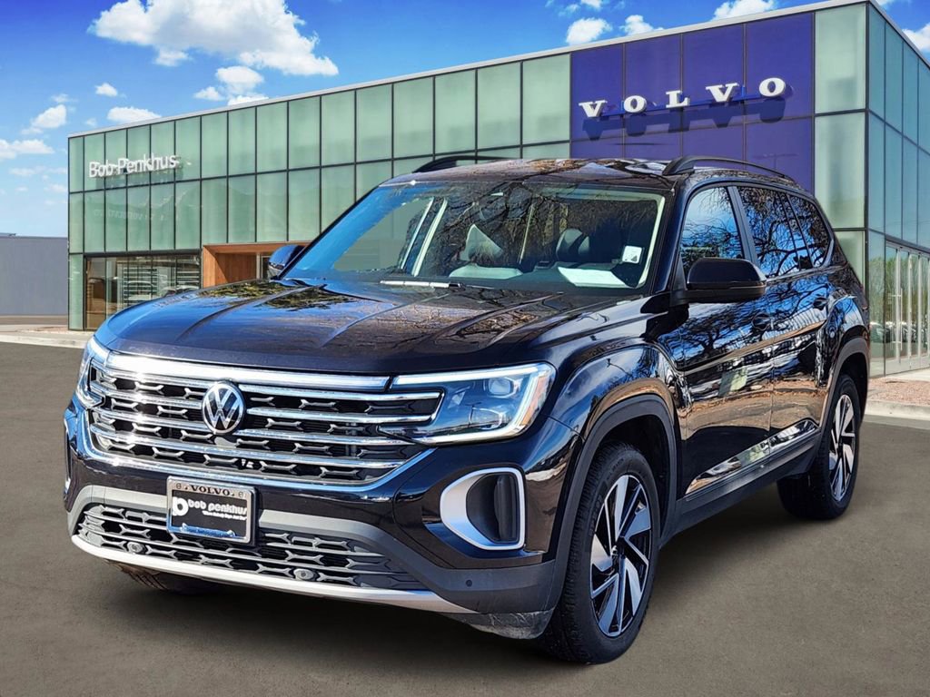 Used 2025 Volkswagen Atlas SE image 22