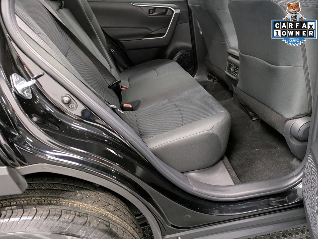 Used 2023 Toyota RAV4 LE AWD/4WD image 27