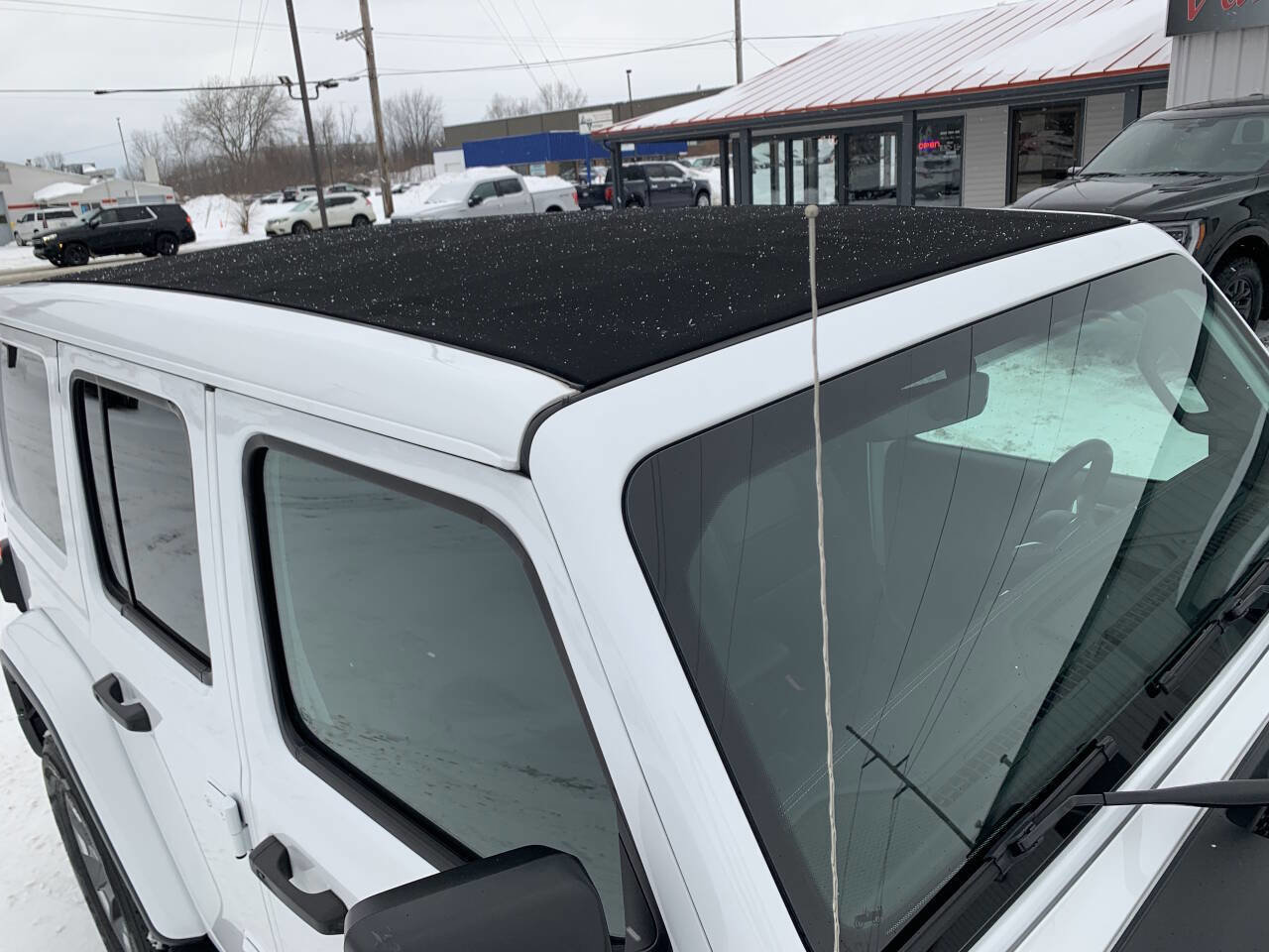 Used 2023 Jeep Wrangler Unlimited Sahara w/ LED Lighting Group image 9