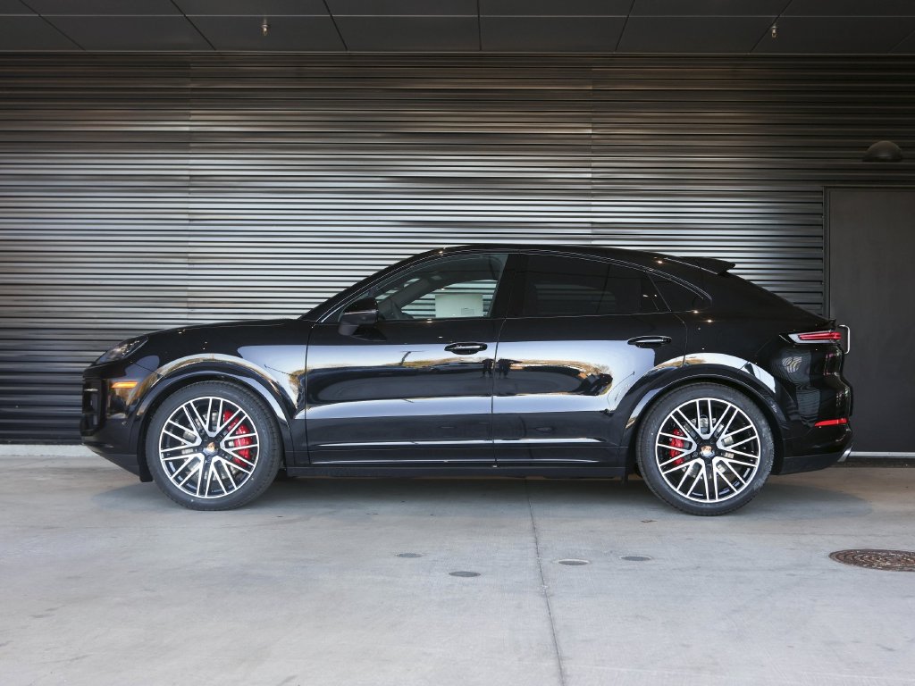 New 2026 Porsche Cayenne S AWD/4WD image 2