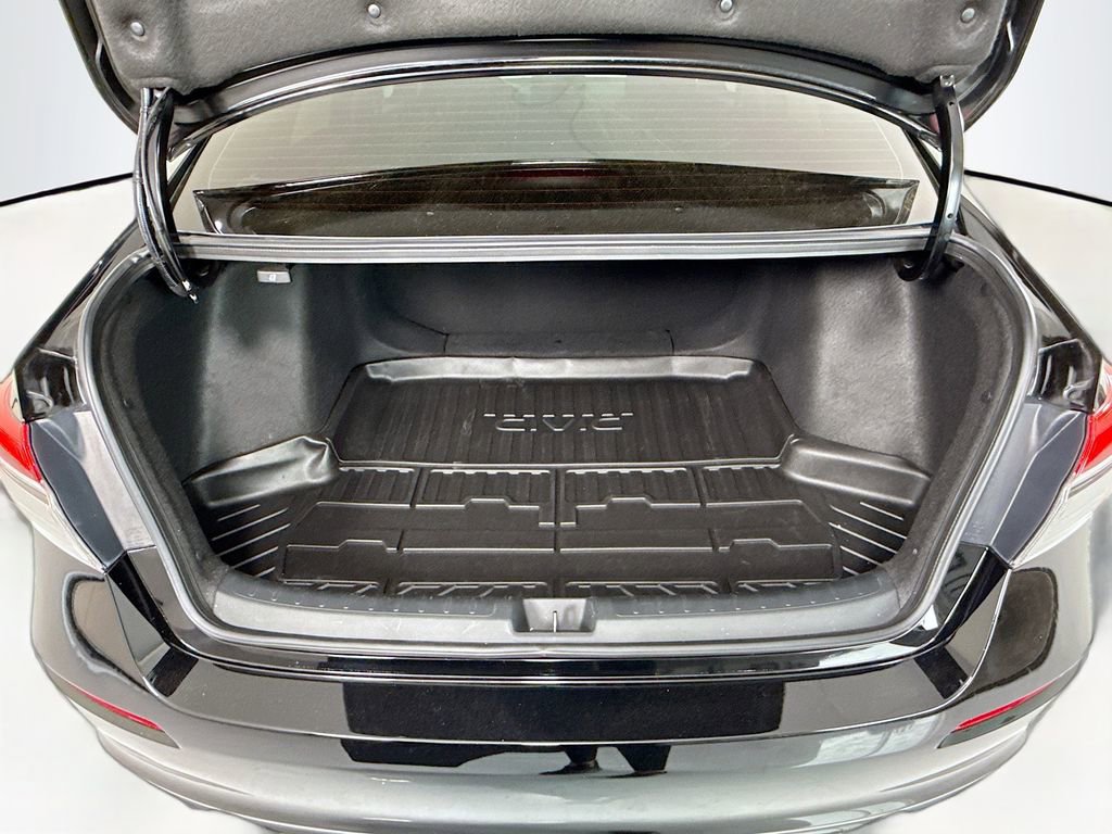 Certified 2023 Honda Civic LX image 28