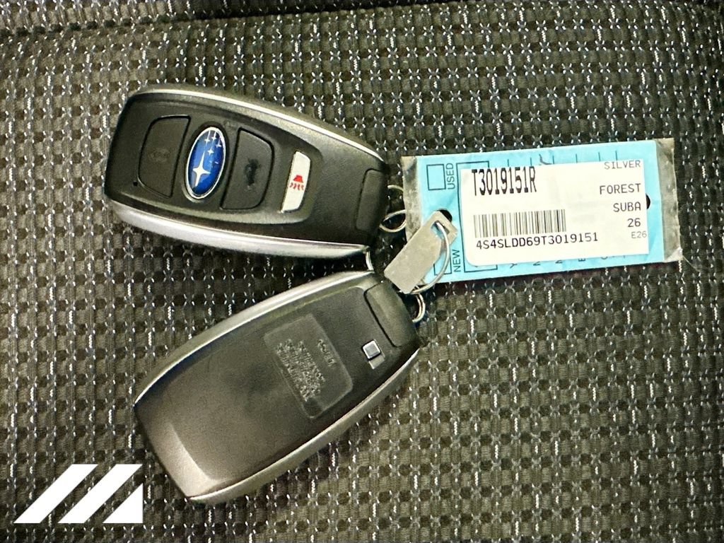 Used 2026 Subaru Forester Premium AWD/4WD image 32
