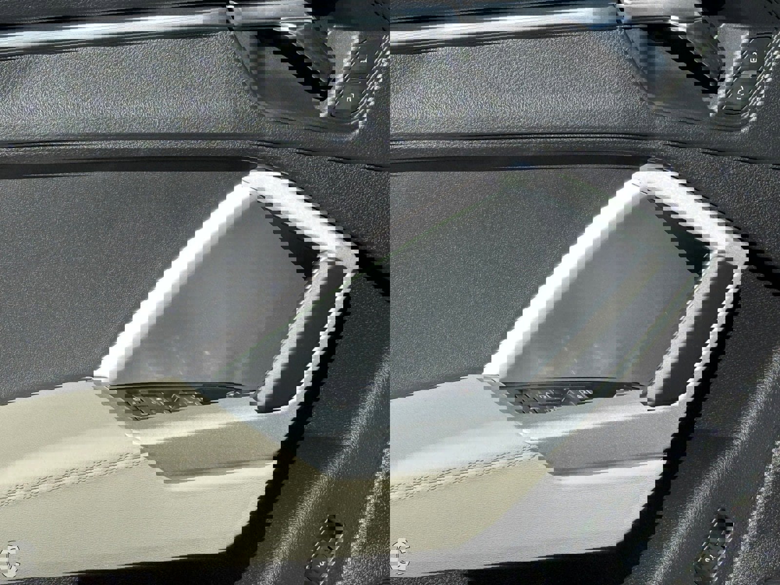 Used 2020 Audi Q3 2.0T Prestige image 17