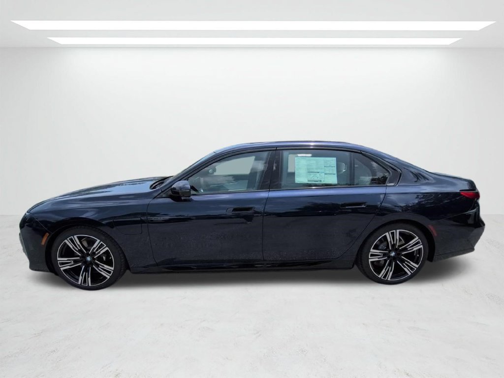 New 2026 BMW 750e xDrive AWD/4WD image 7