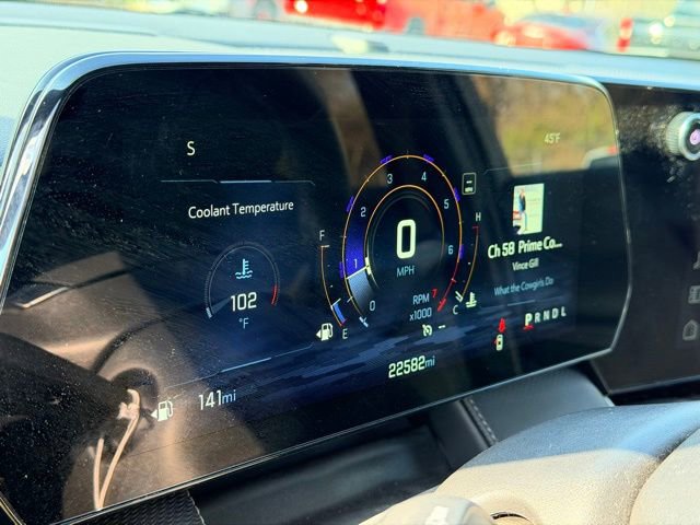 Certified 2025 Chevrolet Equinox LT w/ Safety and Technology Package FWD image 8