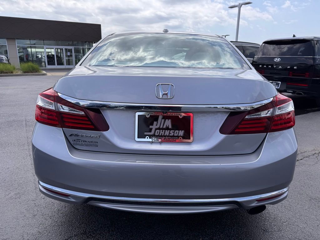 Used 2017 Honda Accord EX-L image 4