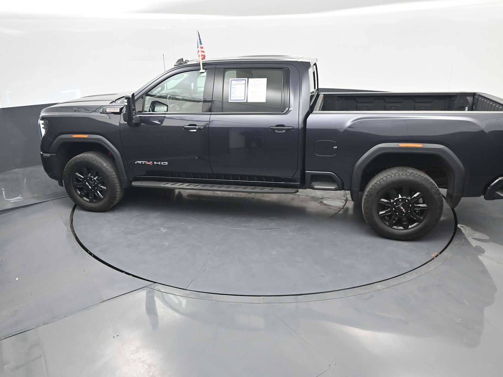 Used 2024 GMC Sierra 2500 AT4 w/ AT4 Premium Plus Package AWD/4WD image 31
