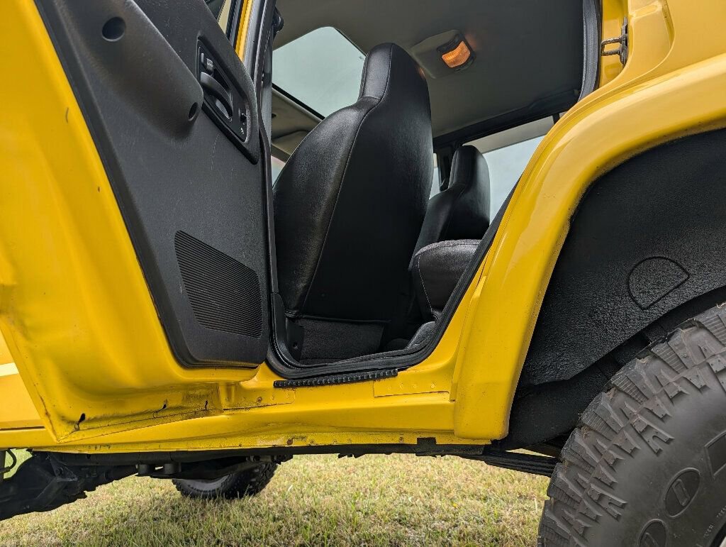 Used 2001 Jeep Cherokee Sport image 26