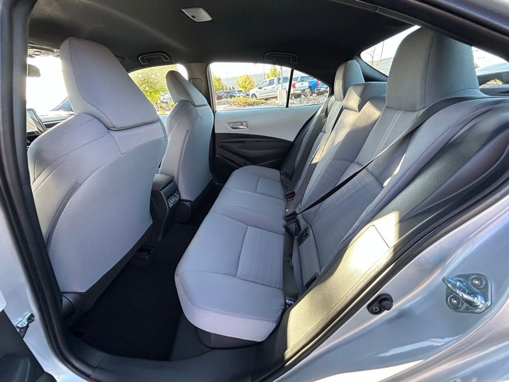 Used 2026 Toyota Corolla SE FWD image 23