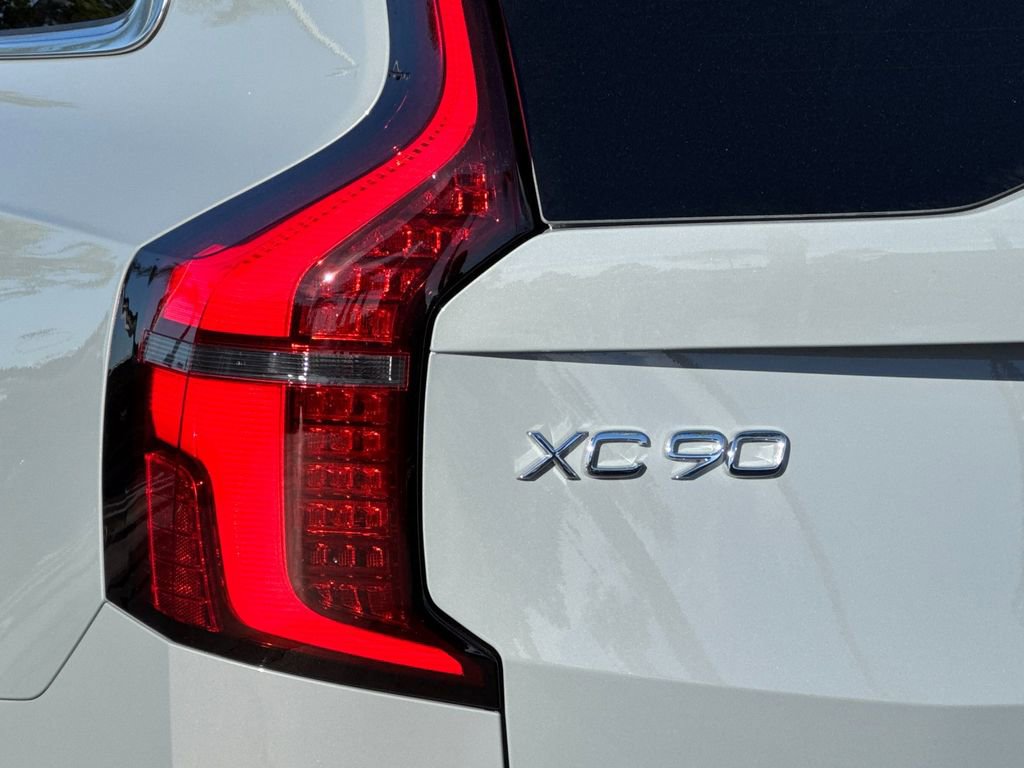 New 2026 Volvo XC90 T8 Ultra w/ Protection Package Premier AWD/4WD image 27