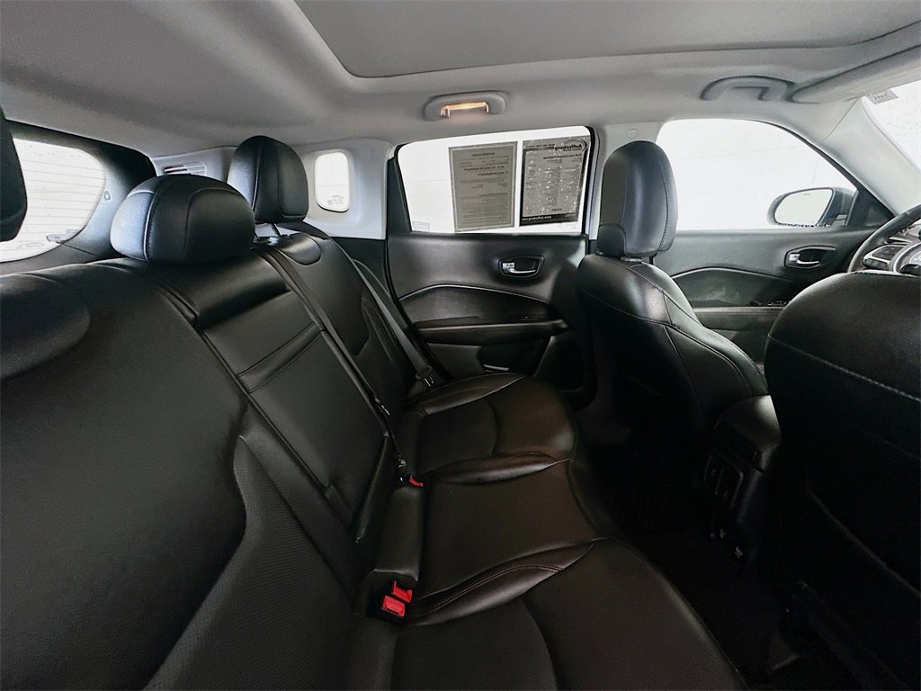 Used 2019 Jeep Compass Trailhawk w/ Leather Interior Group image 28