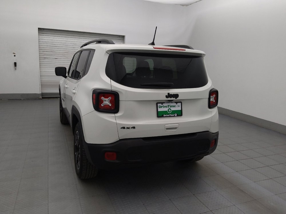 Used 2023 Jeep Renegade Latitude image 6