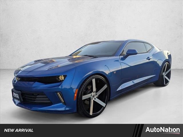 Used 2018 Chevrolet Camaro LT image 1