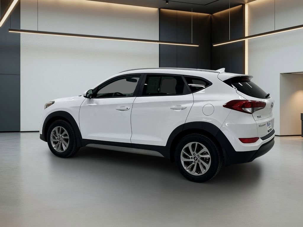 Used 2018 Hyundai Tucson SEL w/ Cargo Package FWD image 3