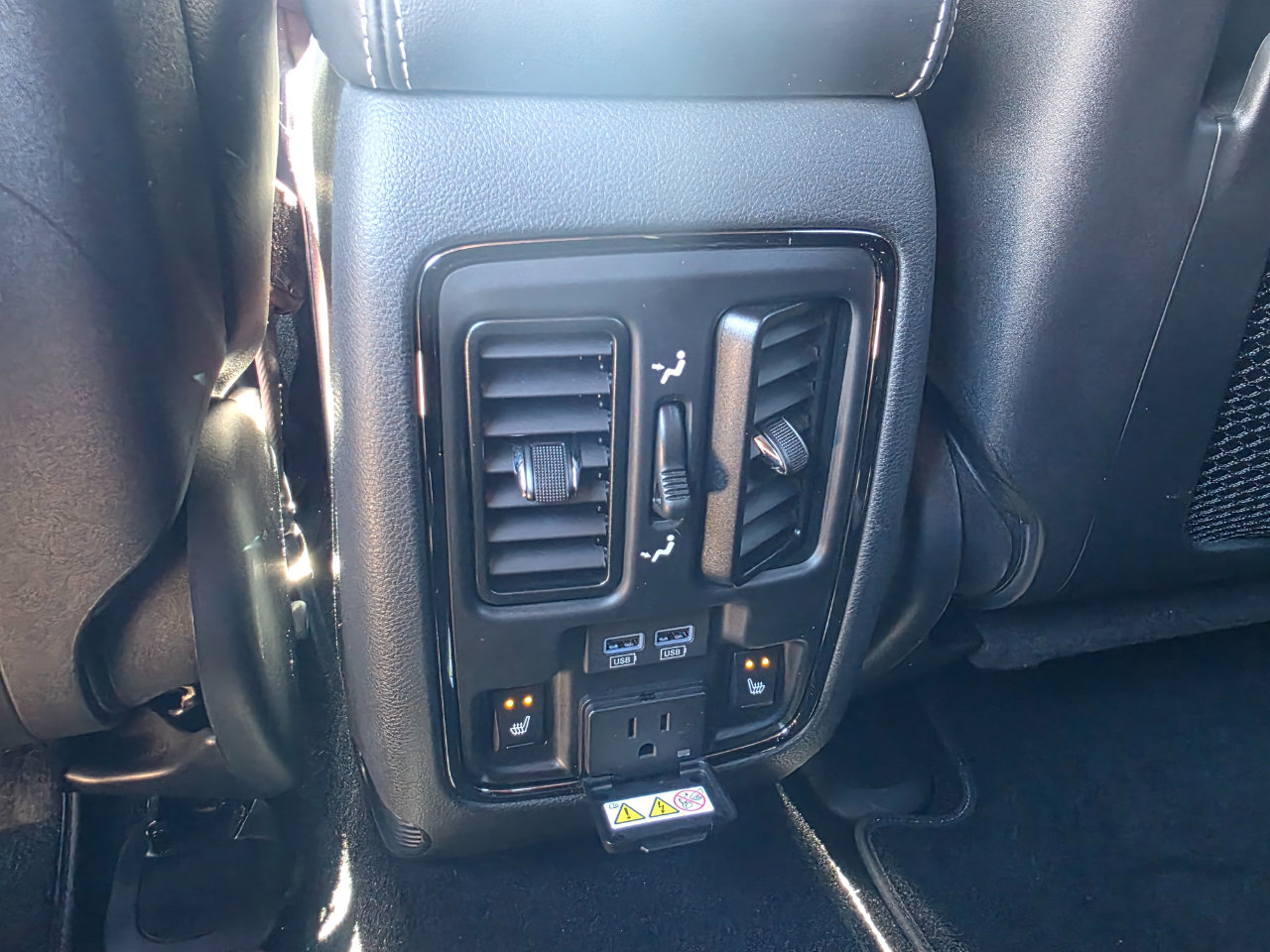 Used 2020 Dodge Durango SRT w/ Technology Group image 7