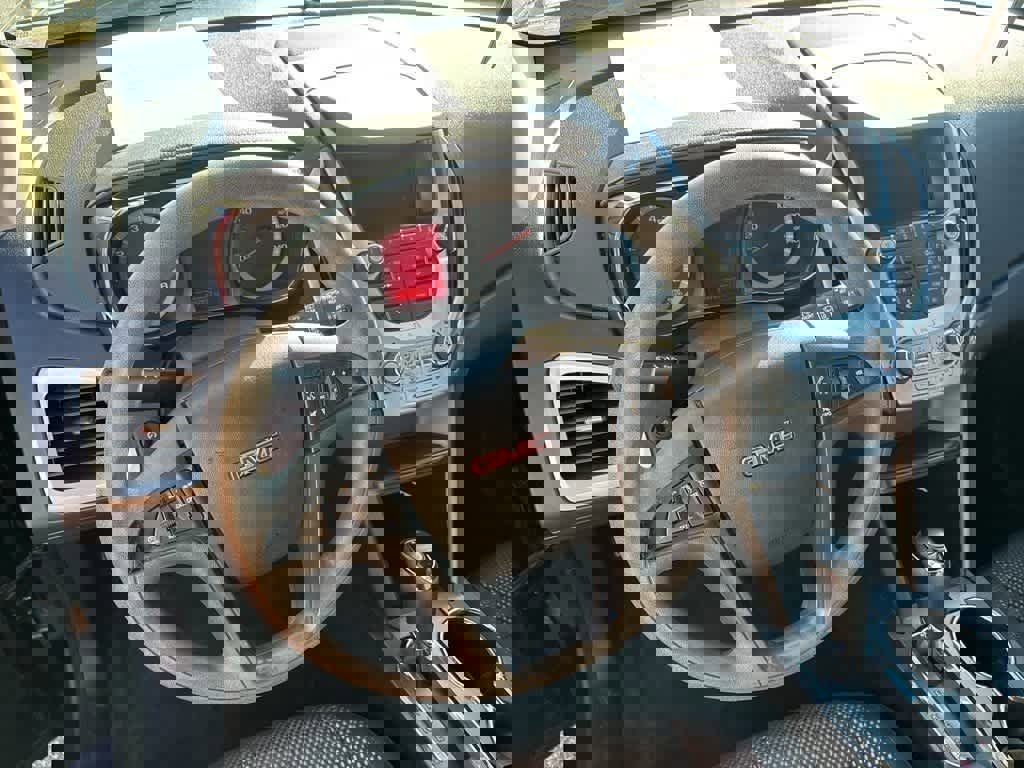 Used 2017 GMC Terrain SLE image 10