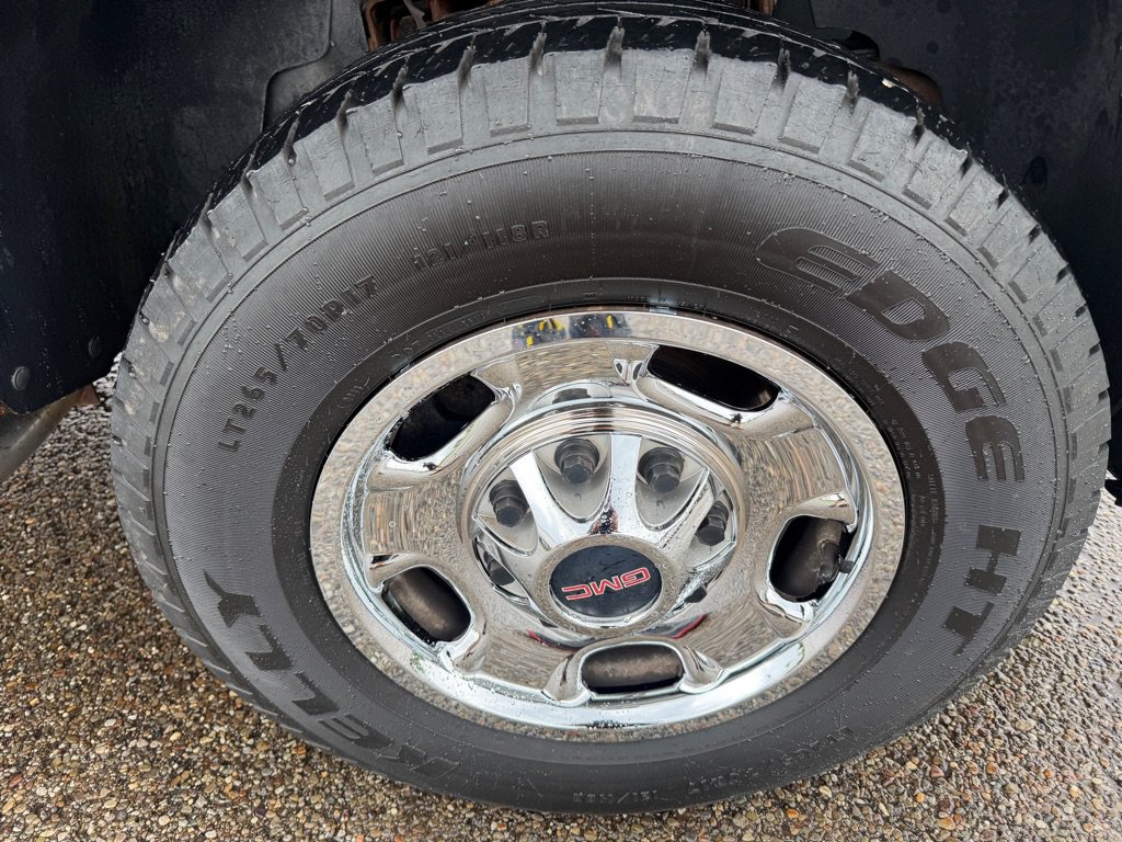 Used 2011 GMC Sierra 2500 W/T AWD/4WD image 16