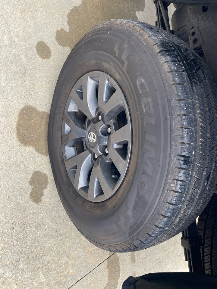 Used 2023 Toyota Tacoma SR5 image 10