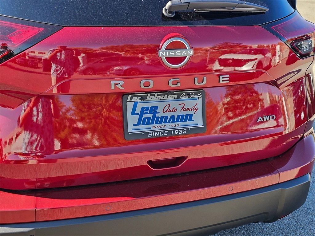 New 2026 Nissan Rogue S image 21