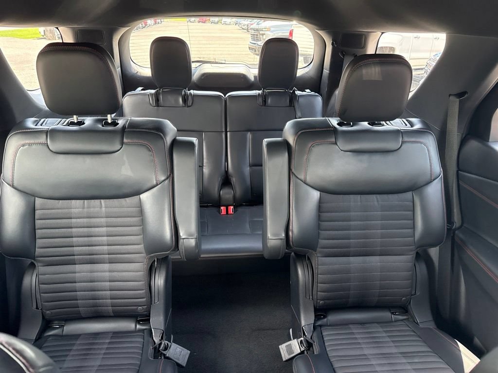 Used 2025 Ford Explorer ST-Line AWD/4WD image 15
