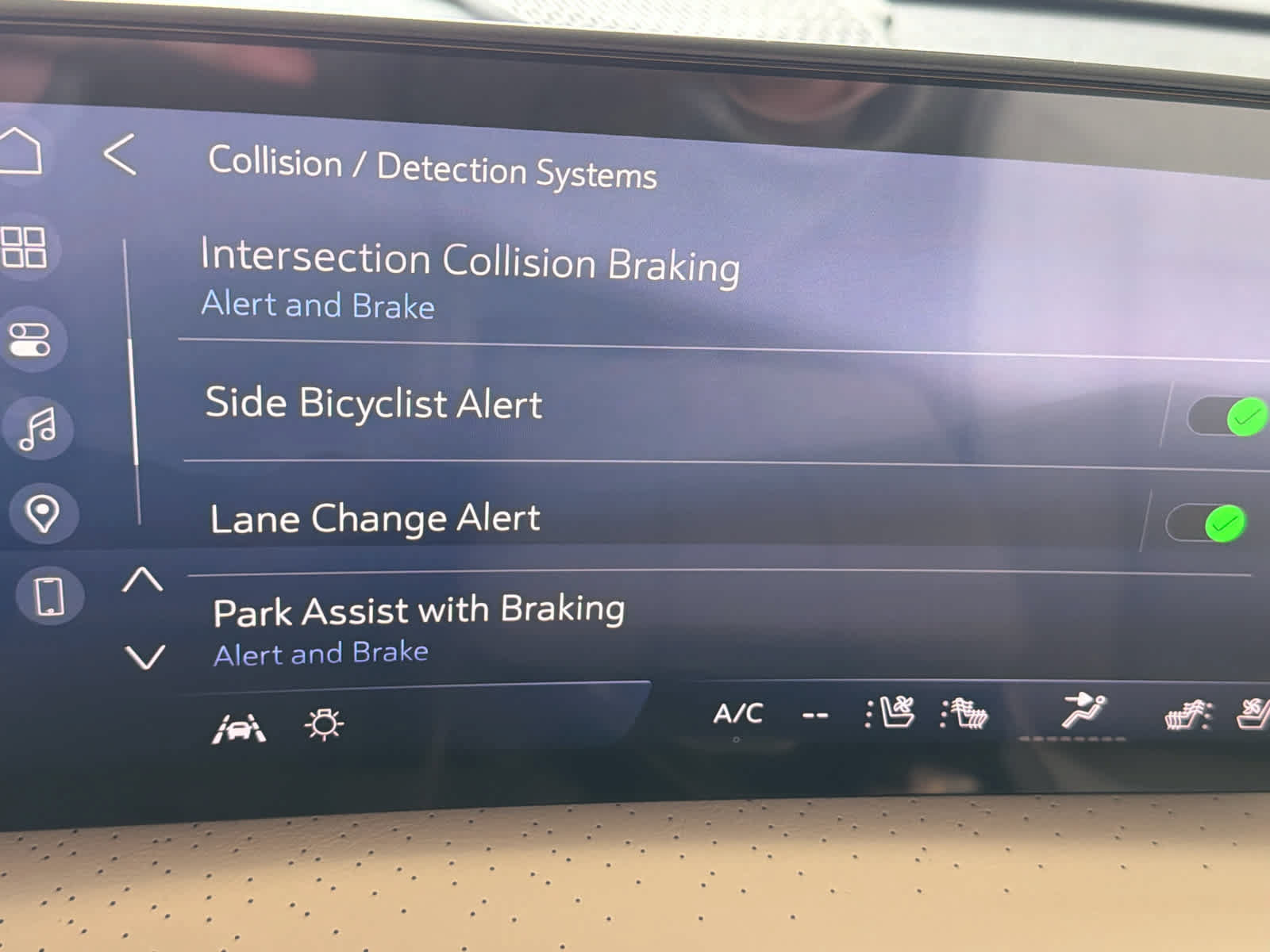New 2026 Buick Enclave Avenir w/ Super Cruise Package FWD image 54