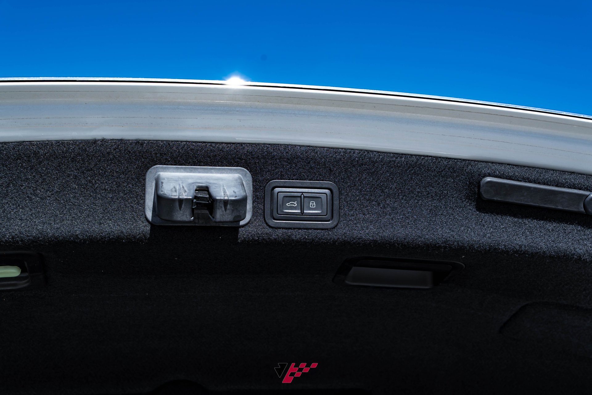 Used 2016 Audi S6 Prestige w/ Prestige Package image 38