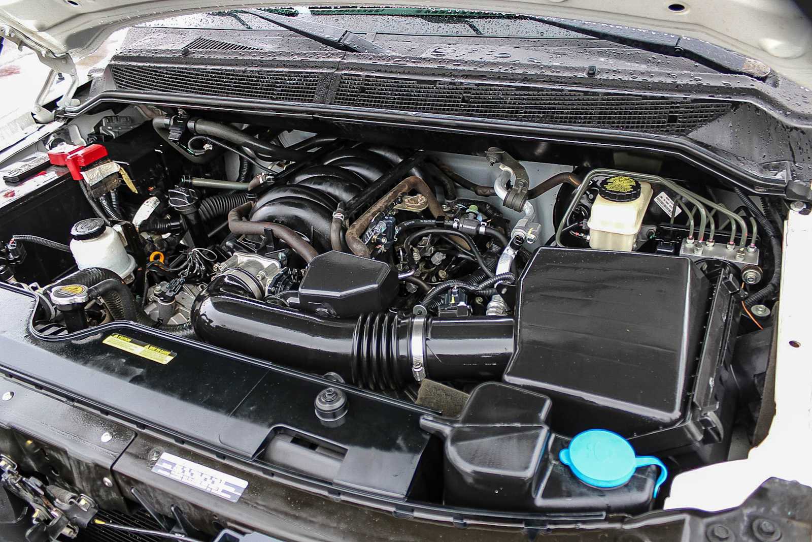 Used 2015 Nissan Titan S image 25