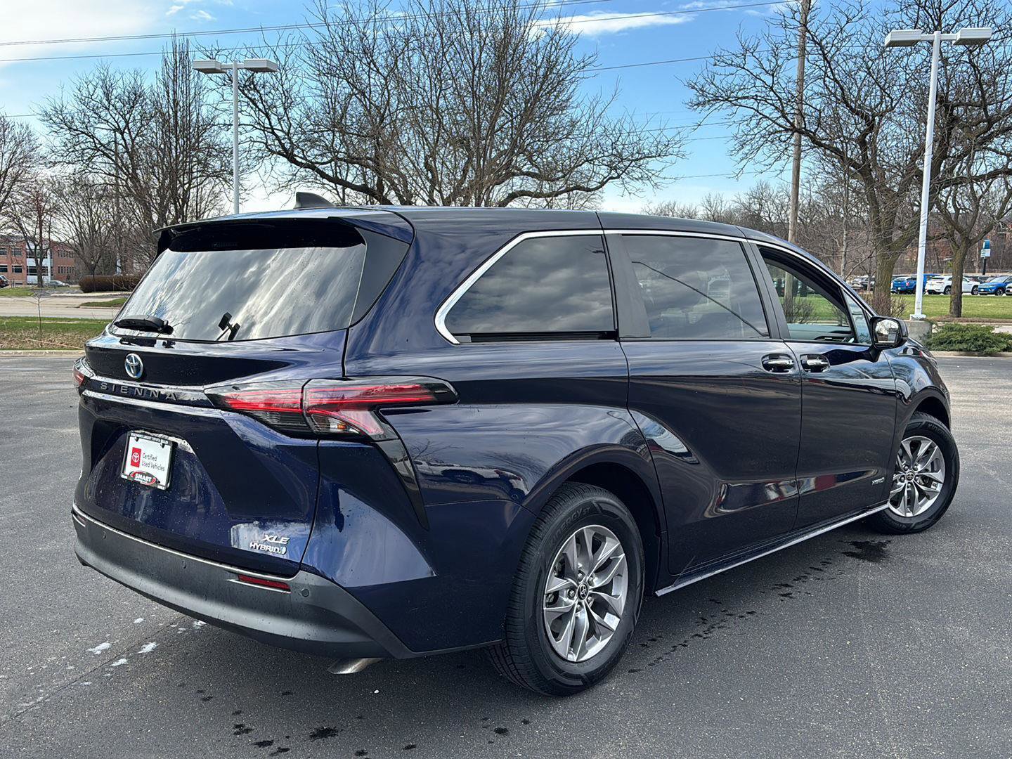 Used 2021 Toyota Sienna XLE FWD image 10