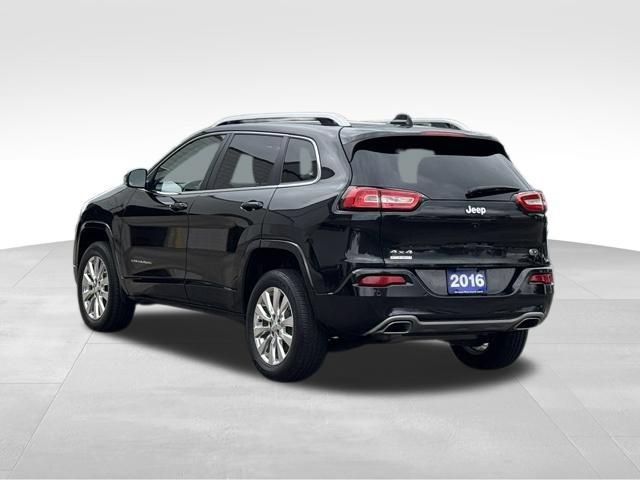 Used 2016 Jeep Cherokee Overland AWD/4WD image 7