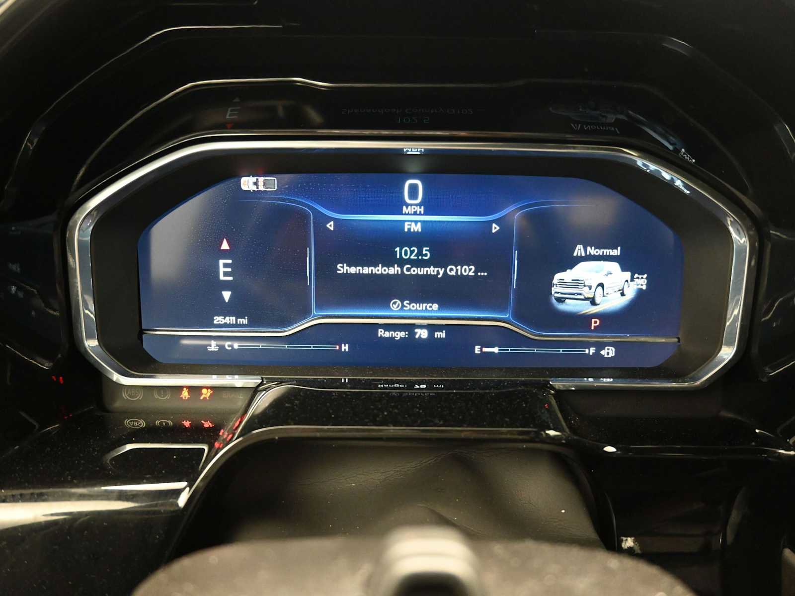 Used 2024 Chevrolet Silverado 1500 High Country image 13