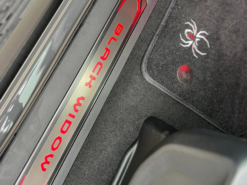 New 2026 Ford F250 Lariat w/ Black Appearance Package image 28