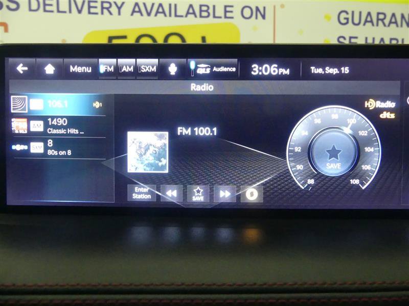 Used 2023 Genesis GV70 2.5T w/ Sport Prestige Package AWD/4WD image 14