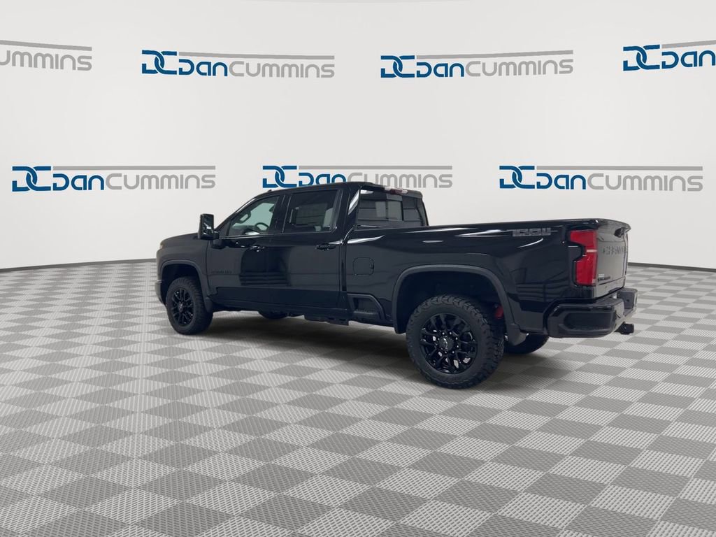 Used 2025 Chevrolet Silverado 2500 LTZ w/ LTZ Plus Package image 6