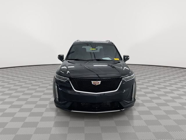 Certified 2025 Cadillac XT6 Sport w/ Platinum Package image 3
