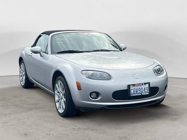 Used 2008 MAZDA MX-5 Miata Grand Touring RWD image 3