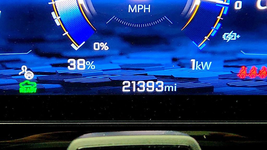 Used 2024 Chevrolet Silverado EV RST AWD/4WD image 16