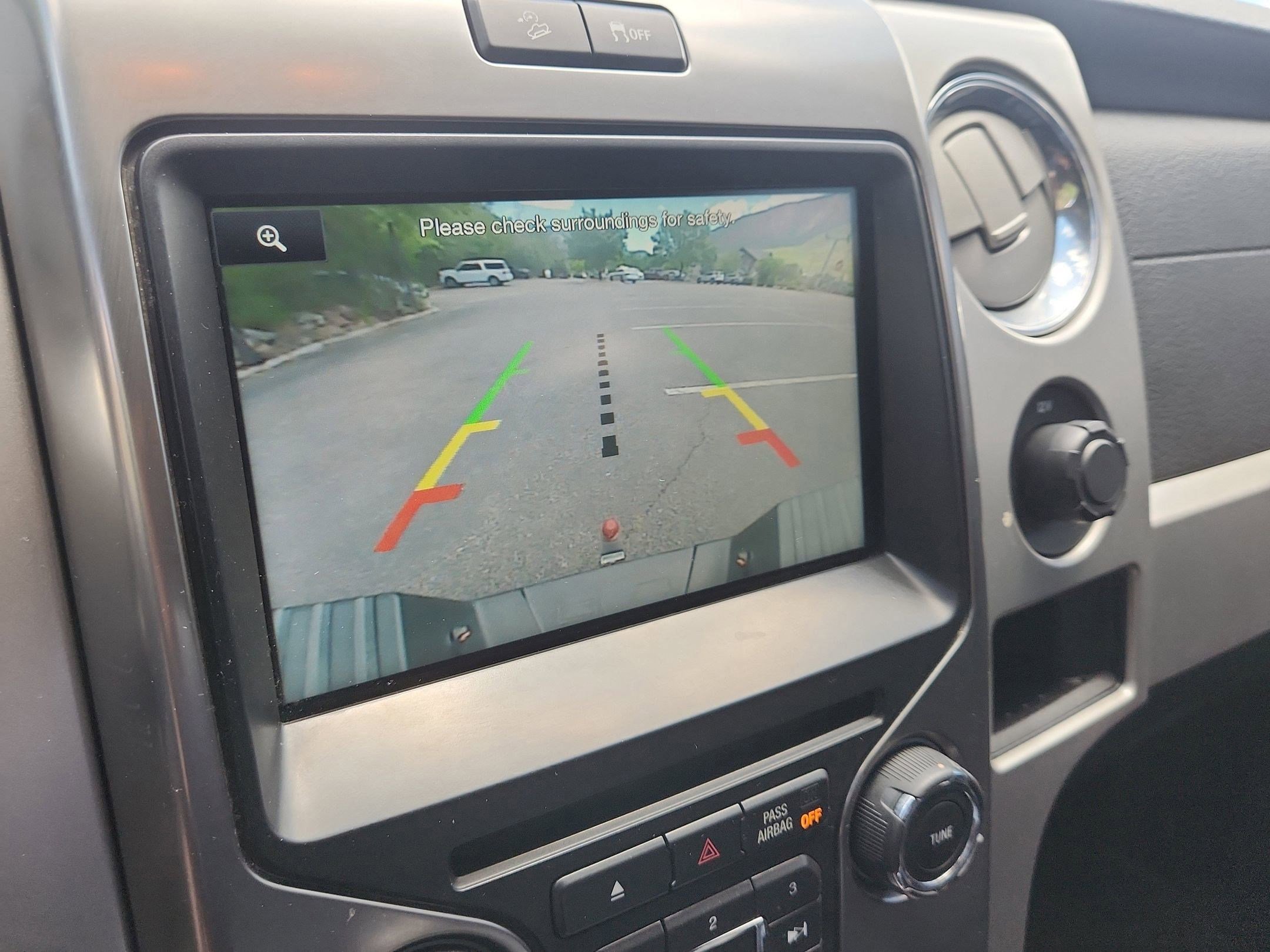 Used 2014 Ford F150 FX4 w/ Equipment Group 402A Luxury AWD/4WD image 30