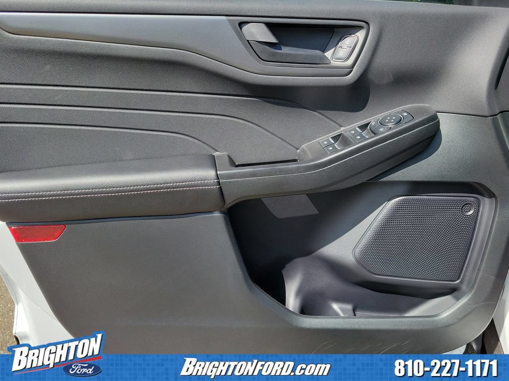 Used 2026 Ford Escape Active w/ Tech Pack #1 AWD/4WD image 9