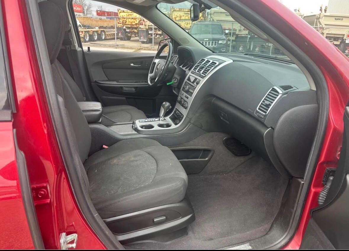 Used 2012 GMC Acadia SLE AWD/4WD image 11
