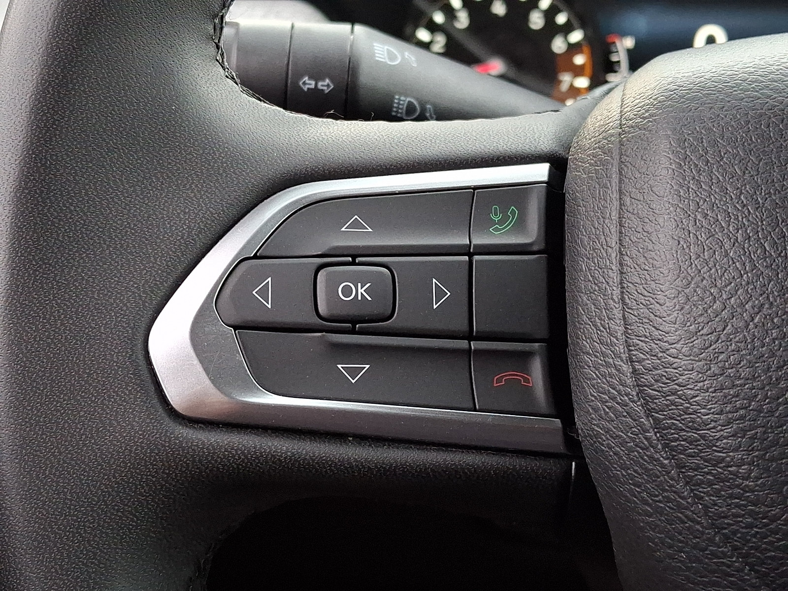 Used 2024 Jeep Compass Latitude AWD/4WD image 21