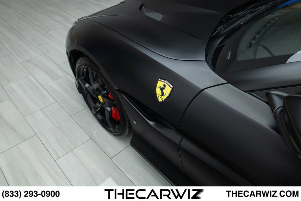 Used 2022 Ferrari Portofino M RWD image 12