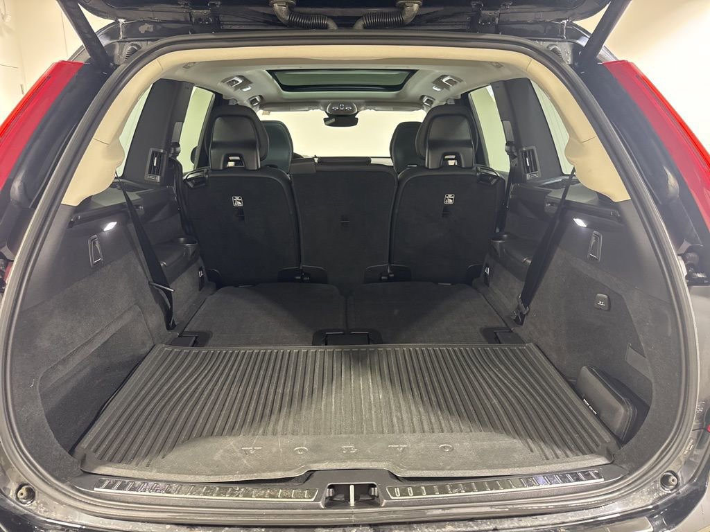 Used 2023 Volvo XC90 B5 Plus w/ Protection Package Premier image 31